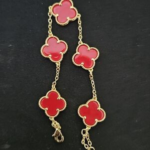 Clover bracelet
